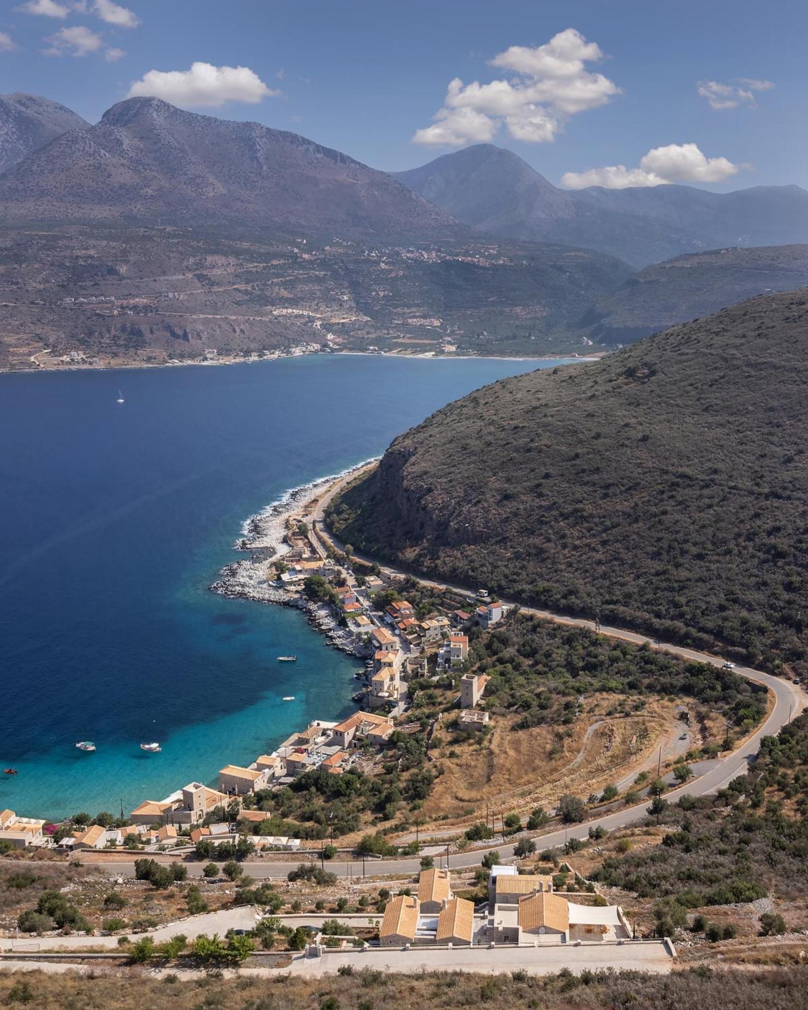 Trapela Limeni Luxury Suites Exterior foto